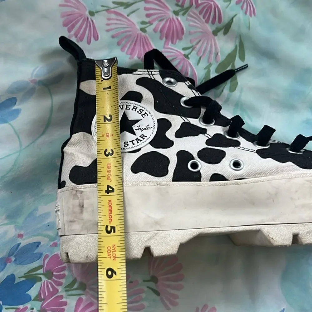 Converse Chuck Taylor All Star Lugged Shoes Women’s Size 7 Cow Print Platform